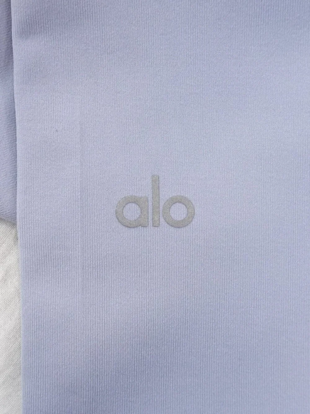 Alo 7/8 High-Waist Airbrush Leggings In Winter Frost - Women's Size Small - NWT